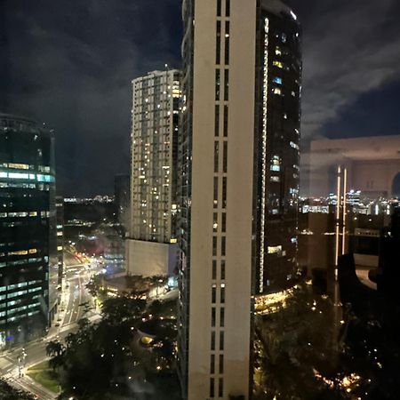 Spacious Bgc 2 Bedroom With A View مانيلا المظهر الخارجي الصورة