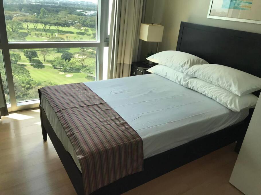 Spacious Bgc 2 Bedroom With A View مانيلا المظهر الخارجي الصورة