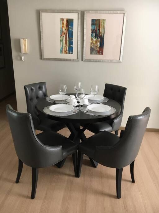 Spacious Bgc 2 Bedroom With A View مانيلا المظهر الخارجي الصورة